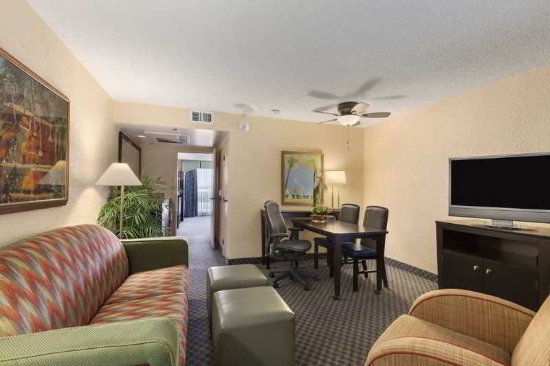 Room
 di Embassy Suites Miami International Airport