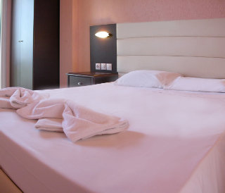 Room
Room
di Kassandra Bay Village