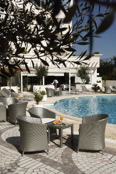 Pool
Pool
di Tunis Grand Hotel