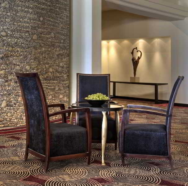 Lobby
Lobby
di Dan Carmel Haifa