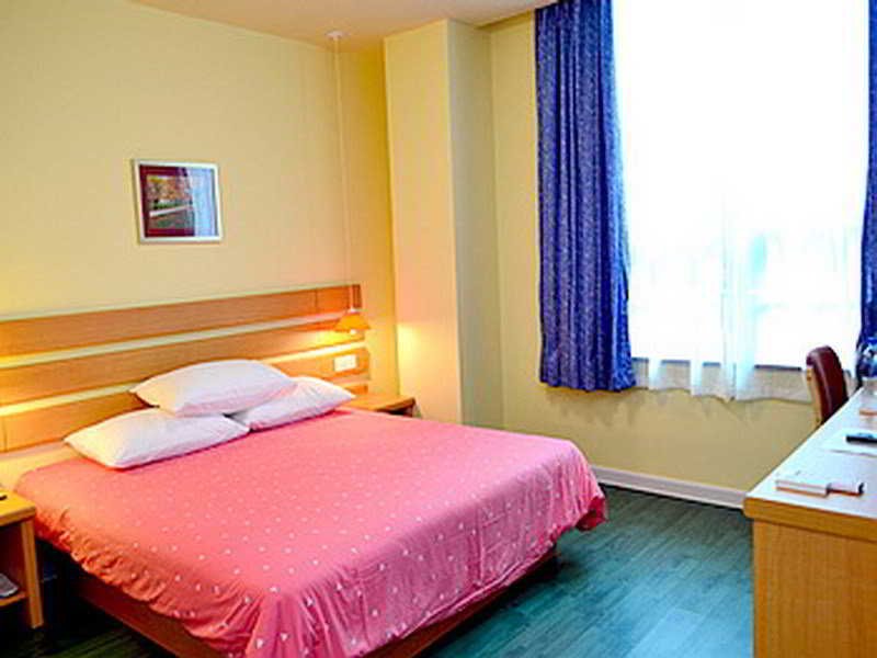 Room
 di Home Inn Xiamen Wenyuan Road Wenzao Inn
