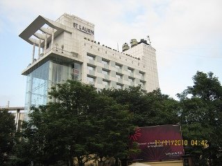 General view
General view
di St Laurn Business