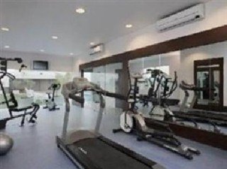 Sports and Entertainment
Sports and Entertainment
di St Laurn Business