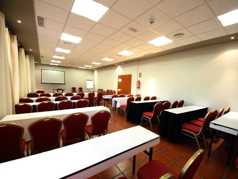 Conferences
Conferences
di Bodegas Viñasoro