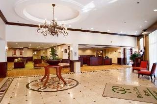 Lobby
 di DoubleTree by Hilton Hotel Princeton