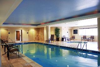 Pool
 di Hampton Inn & Suites Wells-Ogunquit