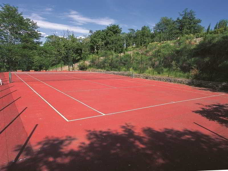 Sports and Entertainment
Sports and Entertainment
di Villa Barberino