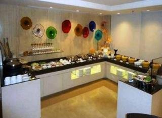 Restaurant
Restaurant
di Park Plaza Ahmedabad