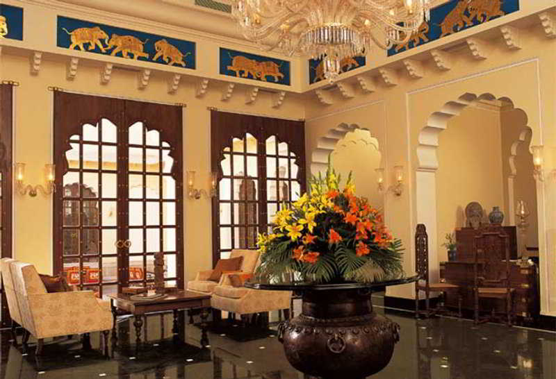 Lobby
Lobby
di The Oberoi Vanyavilas