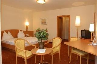 Room
Room
di kur & Sport Hotel Palace