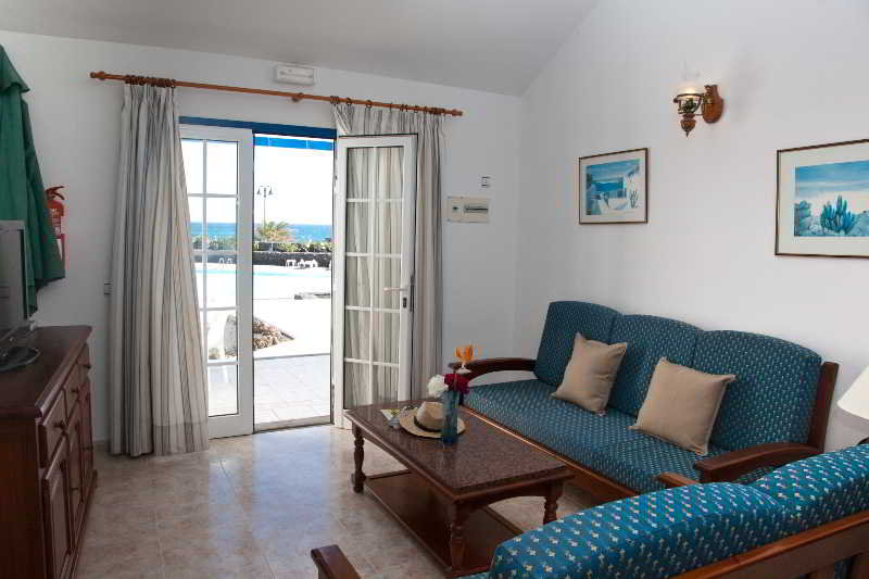 Room
Room
di Bungalows Caleta Campo