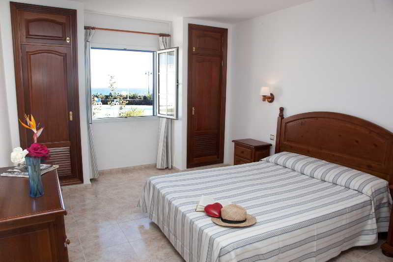Room
Room
di Bungalows Caleta Campo