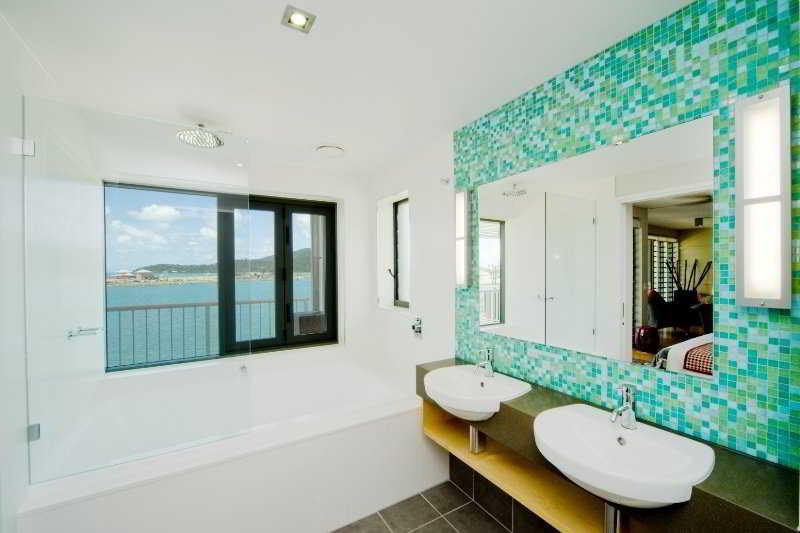 Room
 di Boathouse Apartments By Outrigger