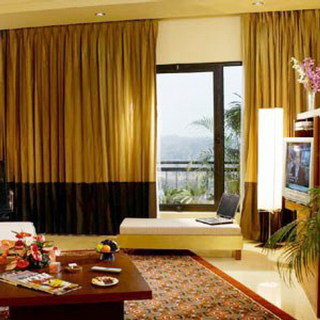 Room
Room
di Radisson Water Garden