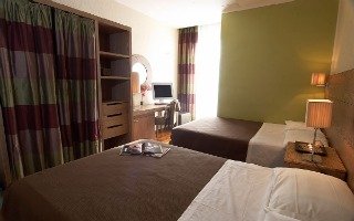 Room
Room
di Select Suites & Spa