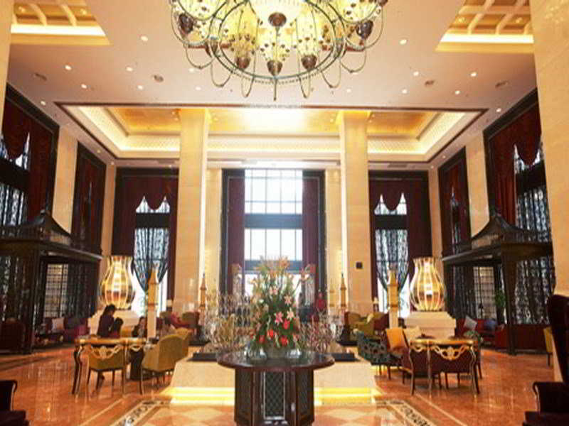 Lobby
 di Wyndham Grand Plaza Royale