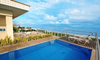 Pool
Pool
di Lauthentique Cristal