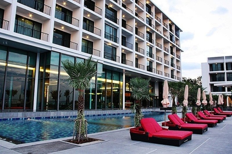 Pool
 di Way Hotel Pattaya