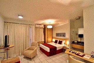 Room
Room
di Bristol Century Plaza