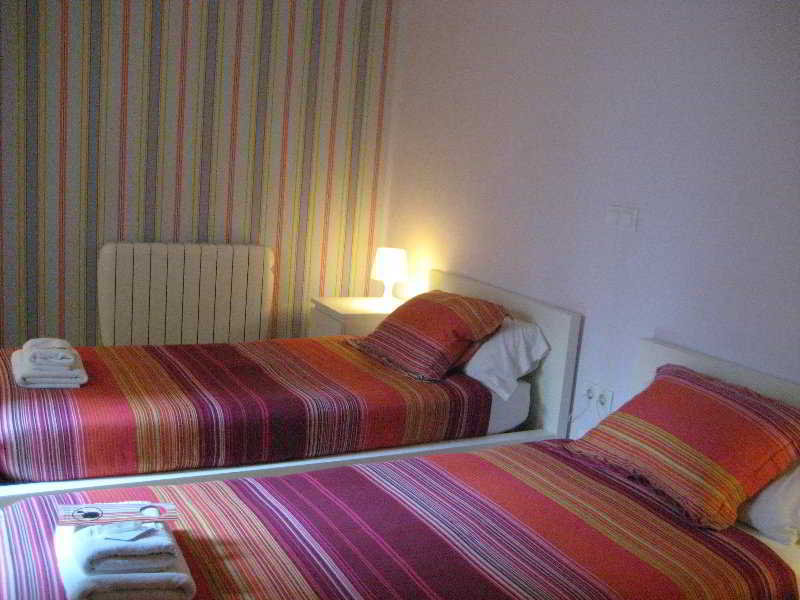 Room
Room
di B&B Mare de Deu Jardines del Turia