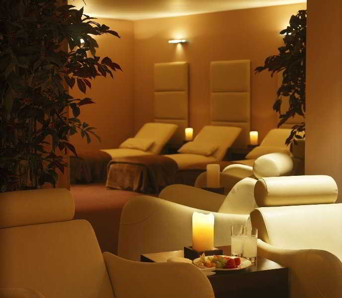 Sports and Entertainment
Sports and Entertainment
di Heritage Golf & Spa Resort