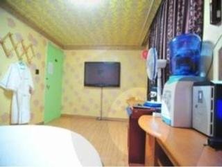 Room
Room
di Goodstay Dongrae Oncheon Hotel