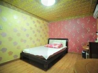 Room
Room
di Goodstay Dongrae Oncheon Hotel