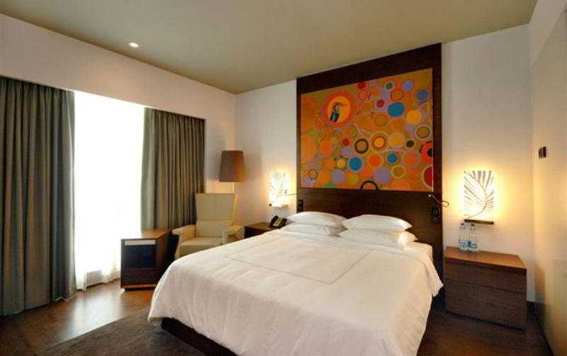 Room
Room
di Swissotel Kolkata