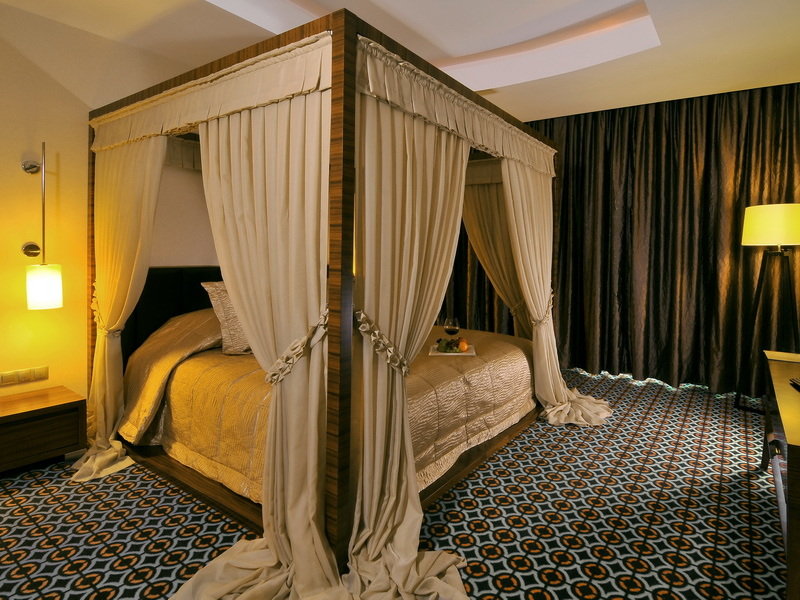 Room
Room
di Rescate Van