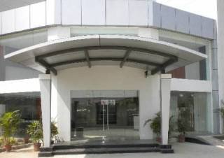 General view
General view
di QUBE Studios (Glow Greater Noida)