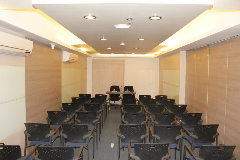 Conferences
Conferences
di QUBE Studios (Glow Greater Noida)