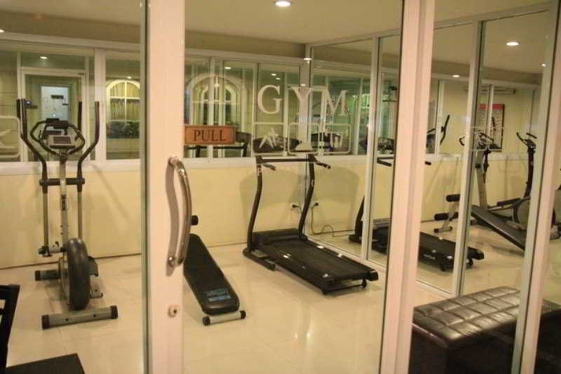 Sports and Entertainment
 di Romance Serviced Apartment & Hotel