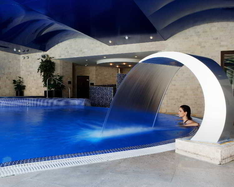 Pool
Pool
di Brook Lodge Hotel & Wells Spa