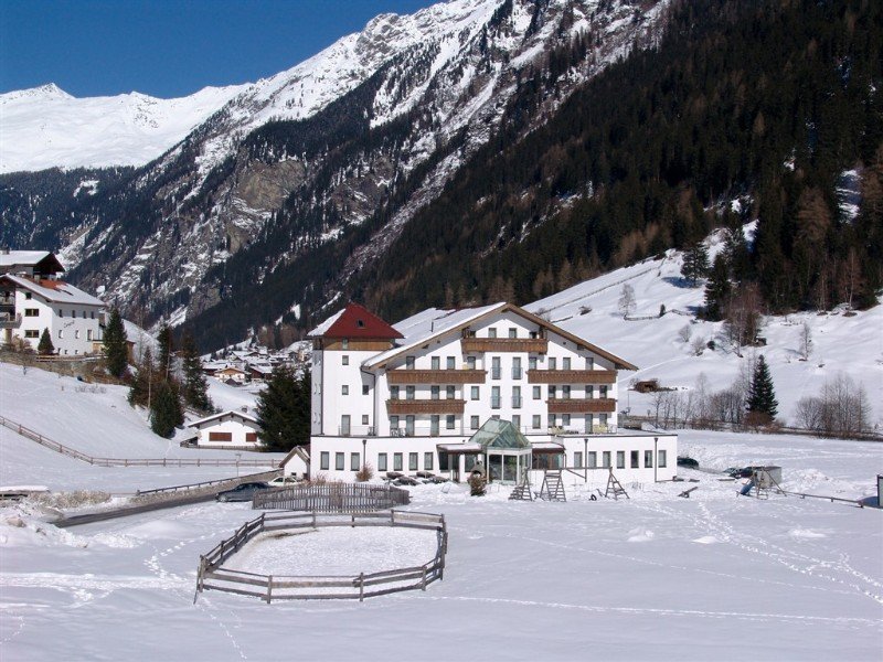 Hotel Tia Monte Kaunertal Austria thumbnail