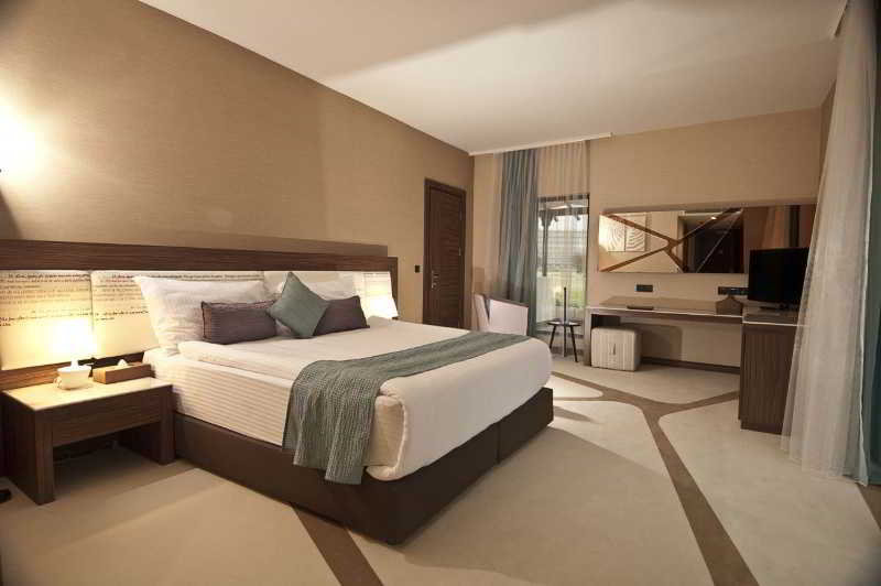 Room
Room
di Noah's Ark Deluxe Hotel & Casino
