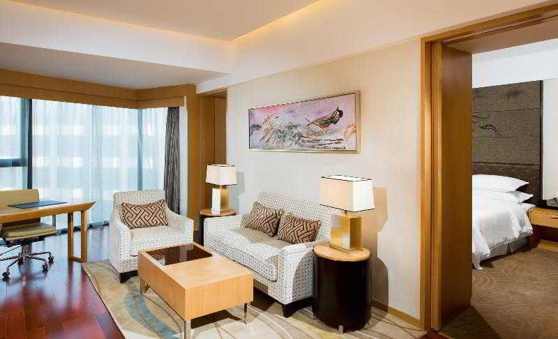 Room
 di Sheraton Golden Beach Resort Yantai