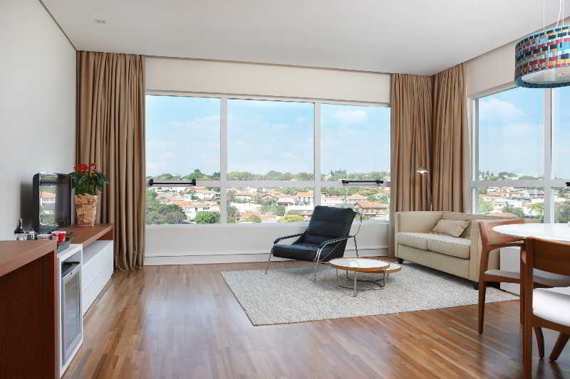 Room
Room
di Vitoria Hotel Concept Campinas