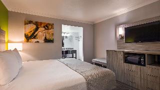 Best Western InnSuites Phoenix Hotel & Suites