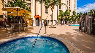 Pool
 di Best Western Plus Kendall Hotel & Suites