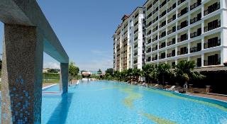 Pool
 di Lake Town Hotel Bukit Merah