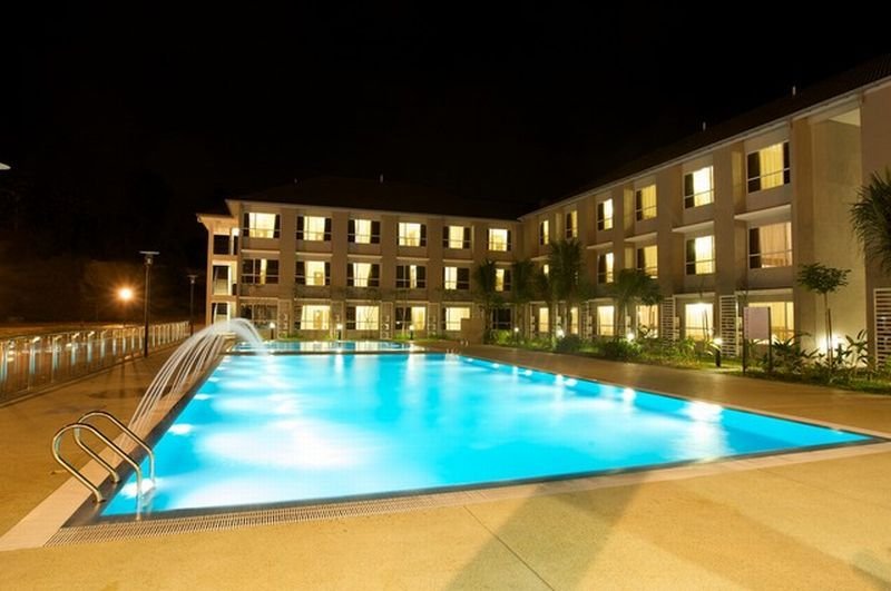 Pool
 di Cherengin Hills Convention & Spa Resort