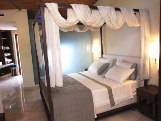 Room
Room
di Suite Hotel Le Dune