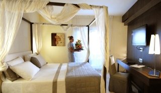 Room
Room
di Suite Hotel Le Dune