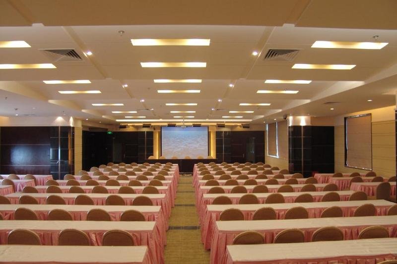 Conferences
 di Hong Gui