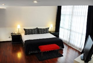 Room
Room
di Guarani Esplendor