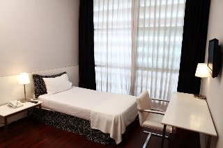 Room
Room
di Guarani Esplendor