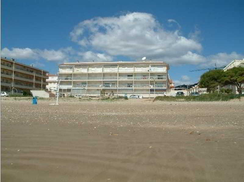 Apartamentos Irta Playa 3000 Apartamentos