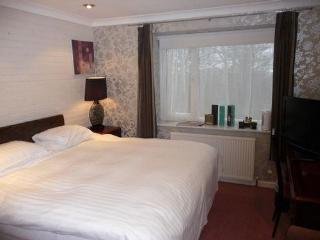 Room
Room
di Hollin Hall Hotel