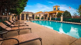 Pool
 di Best Western Inn & Suites - Monroe