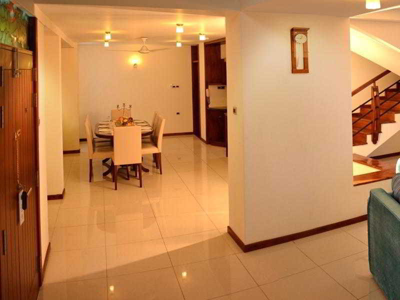 Room
Room
di Unique Towers